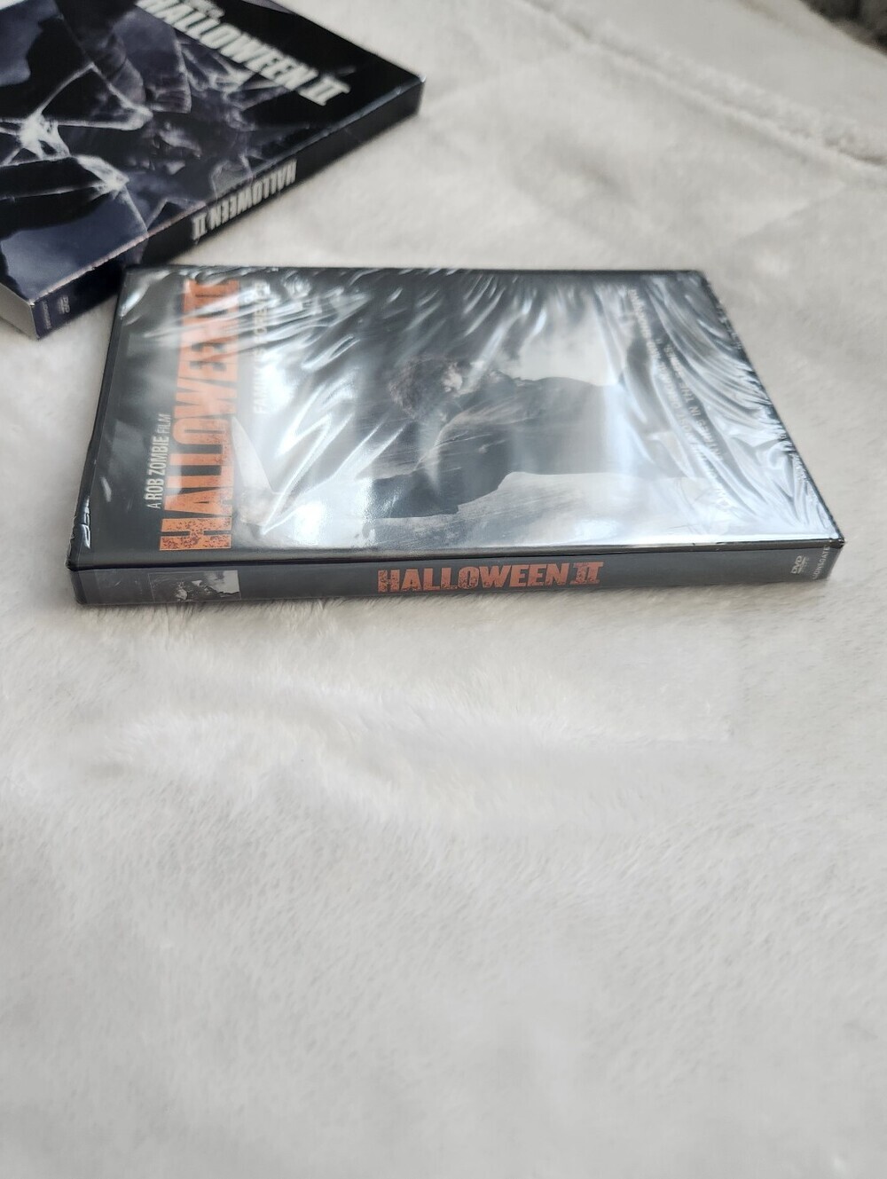 🚨 FACTORY SEALED  Rob Zombie's Halloween II DVD Shiny Shattered Glass Slipcover - Picture 7 of 8